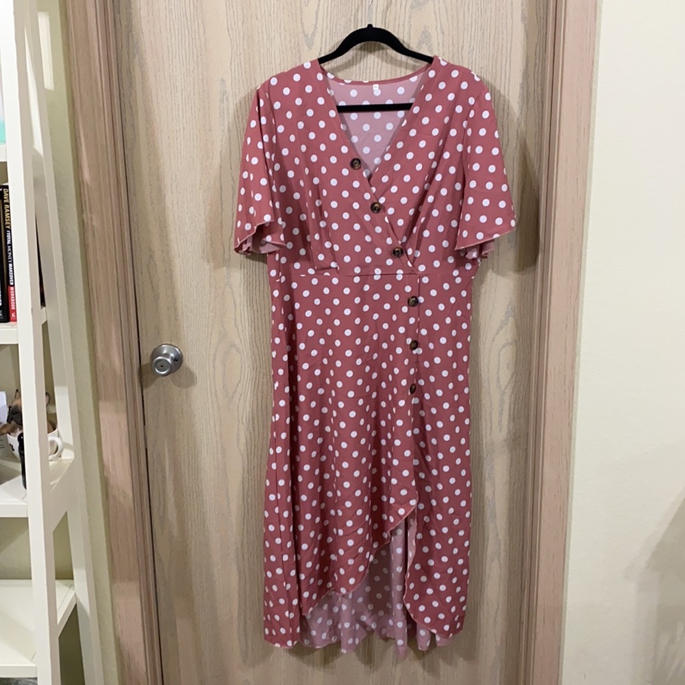 SHEIN Curve - Pink Polka Dot Dress